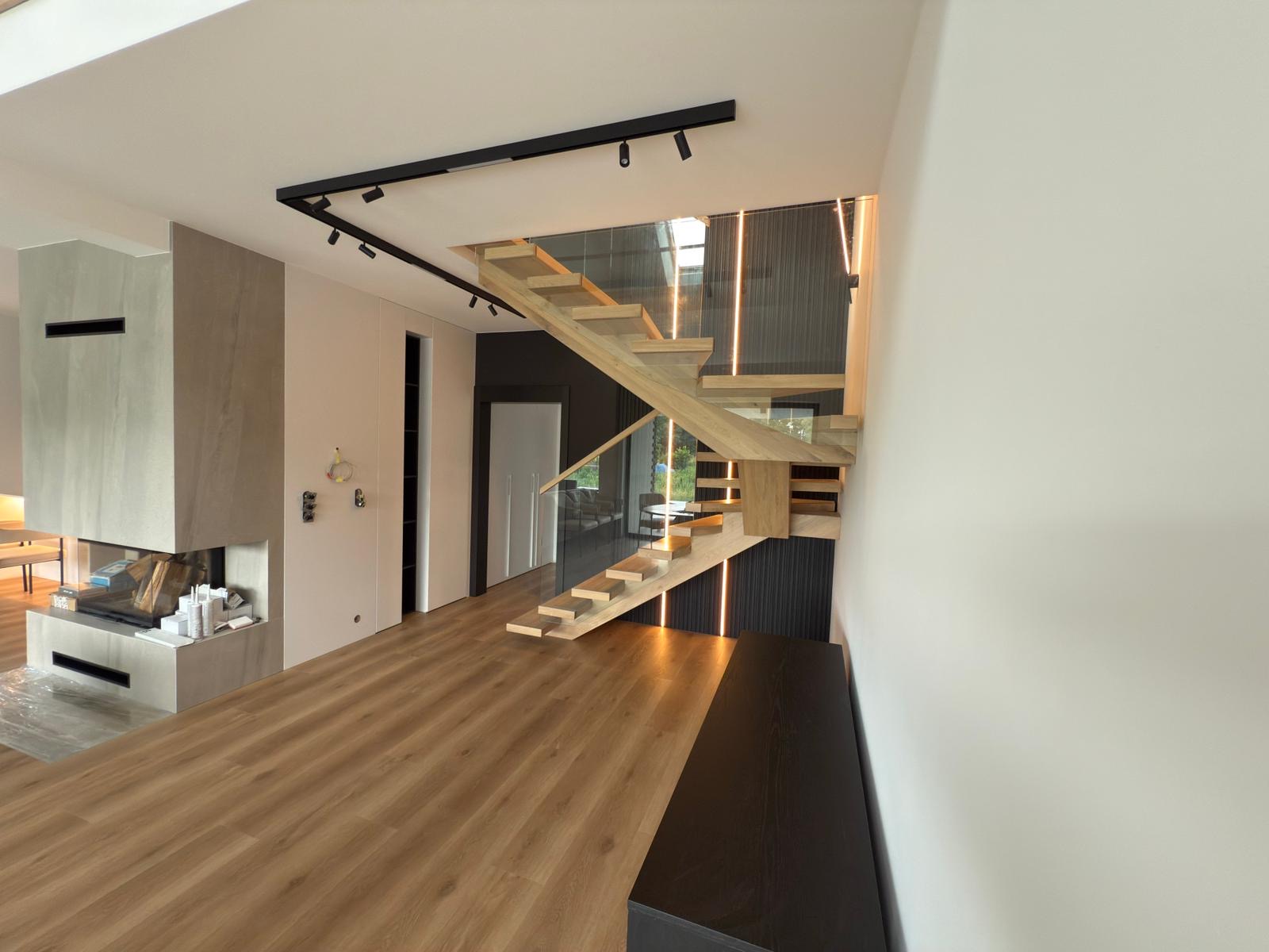 67fea576-c241-4666-a1fd-fde8190ae6be