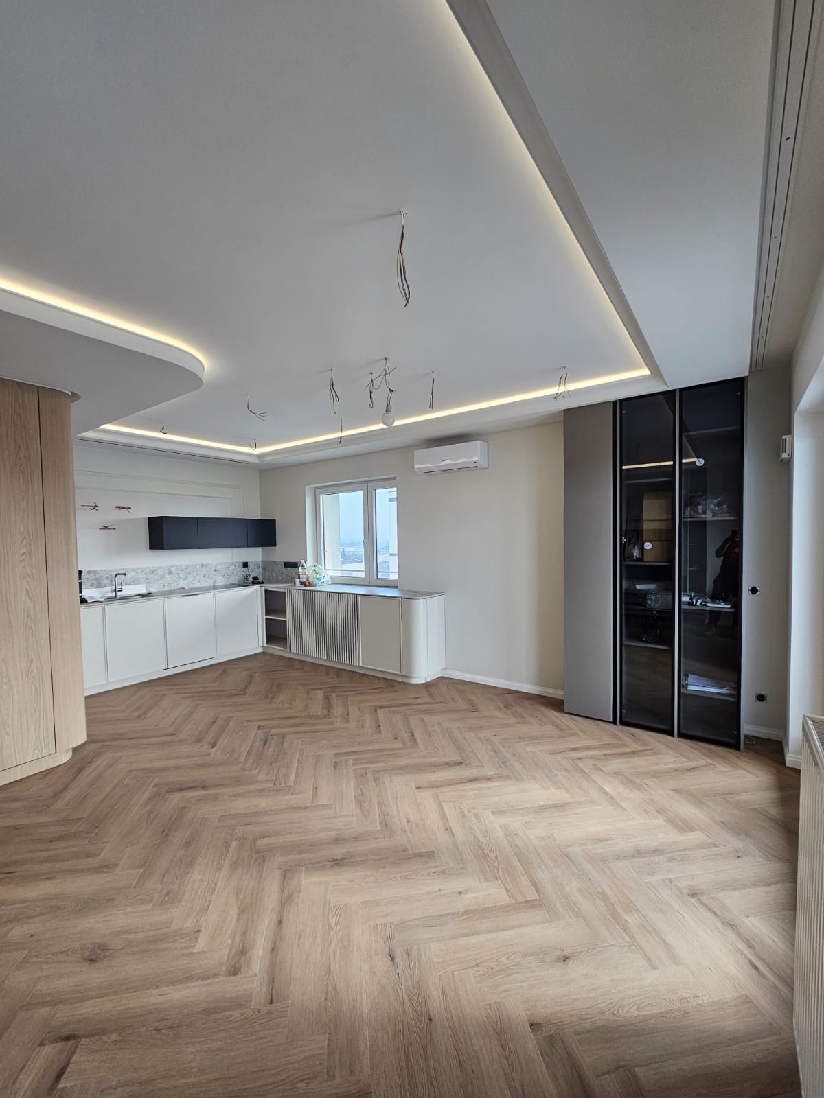 529d4952-2964-4b3d-a76c-2ca37e301d10