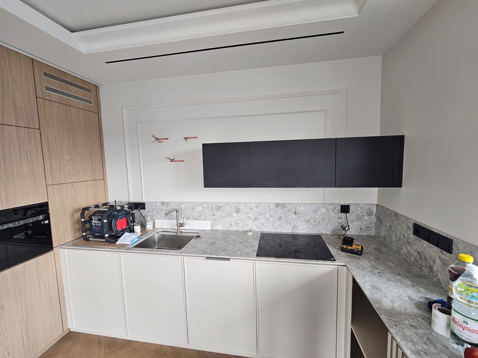 b4c5a7e3-2c2c-4643-a4b0-dd316429f0e4