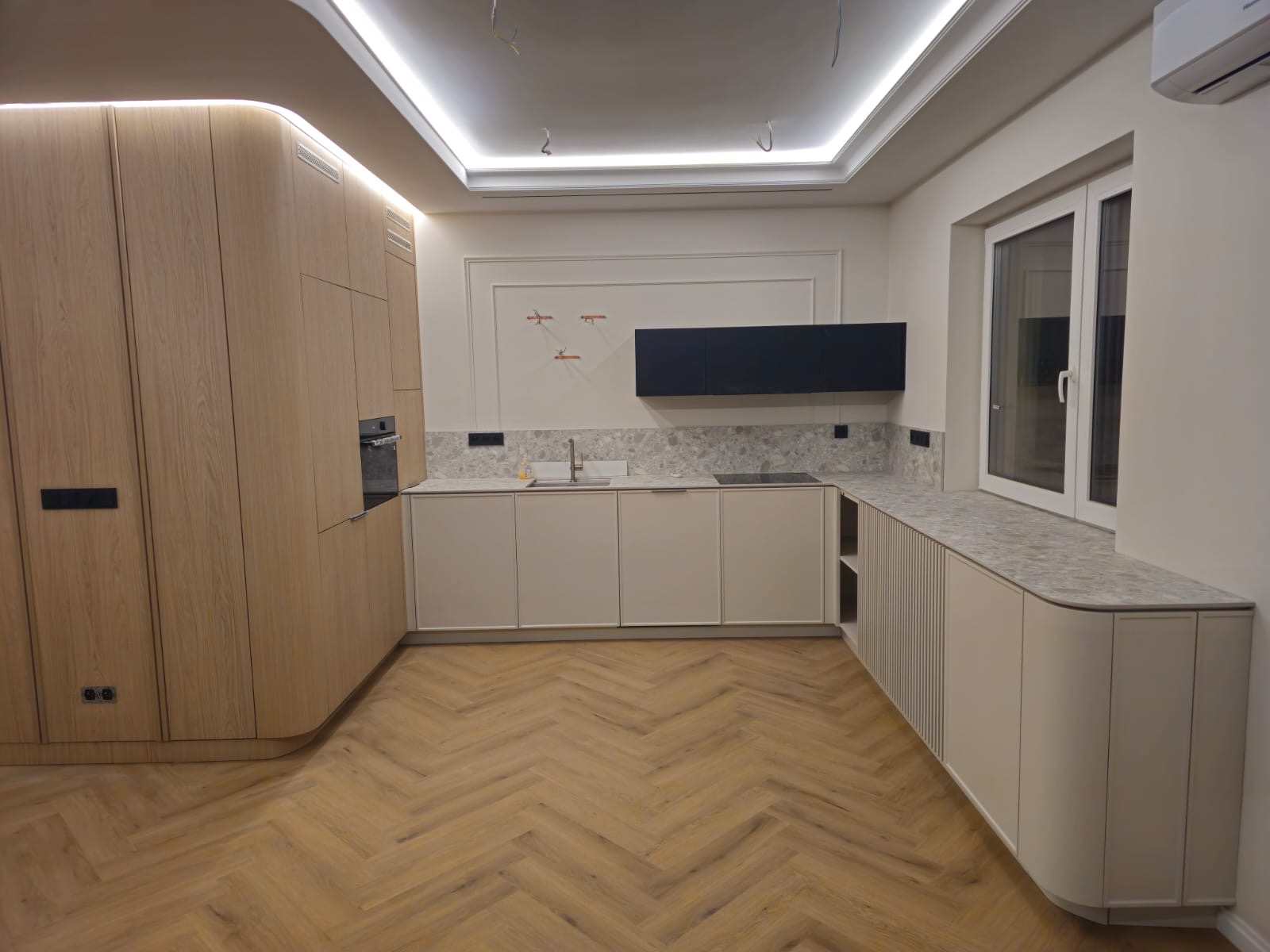 d1b37543-ea73-41ef-a6e0-89a20ef7bff4