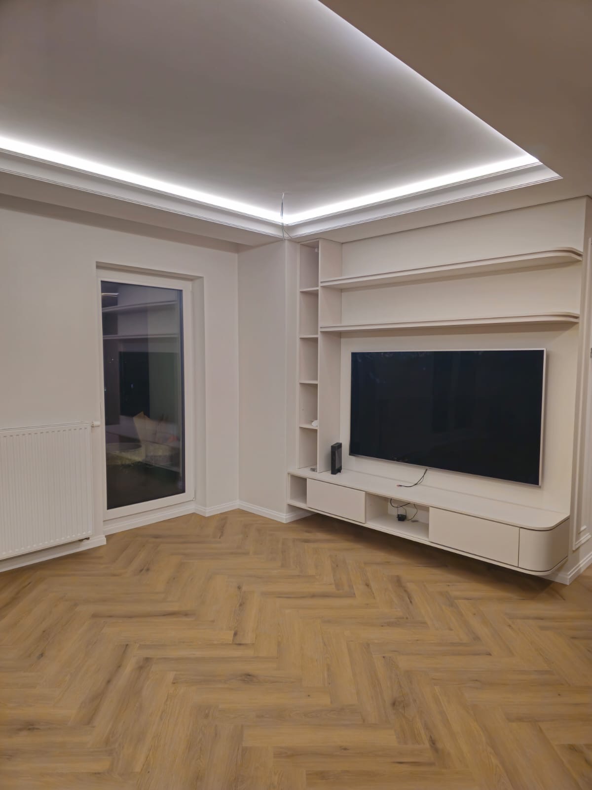 e103ea85-50ac-42b0-a03d-b5ee38e40922